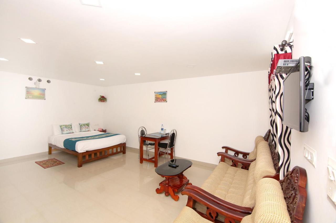 Oyo Flagship Hotel Munnar Kairali Esterno foto