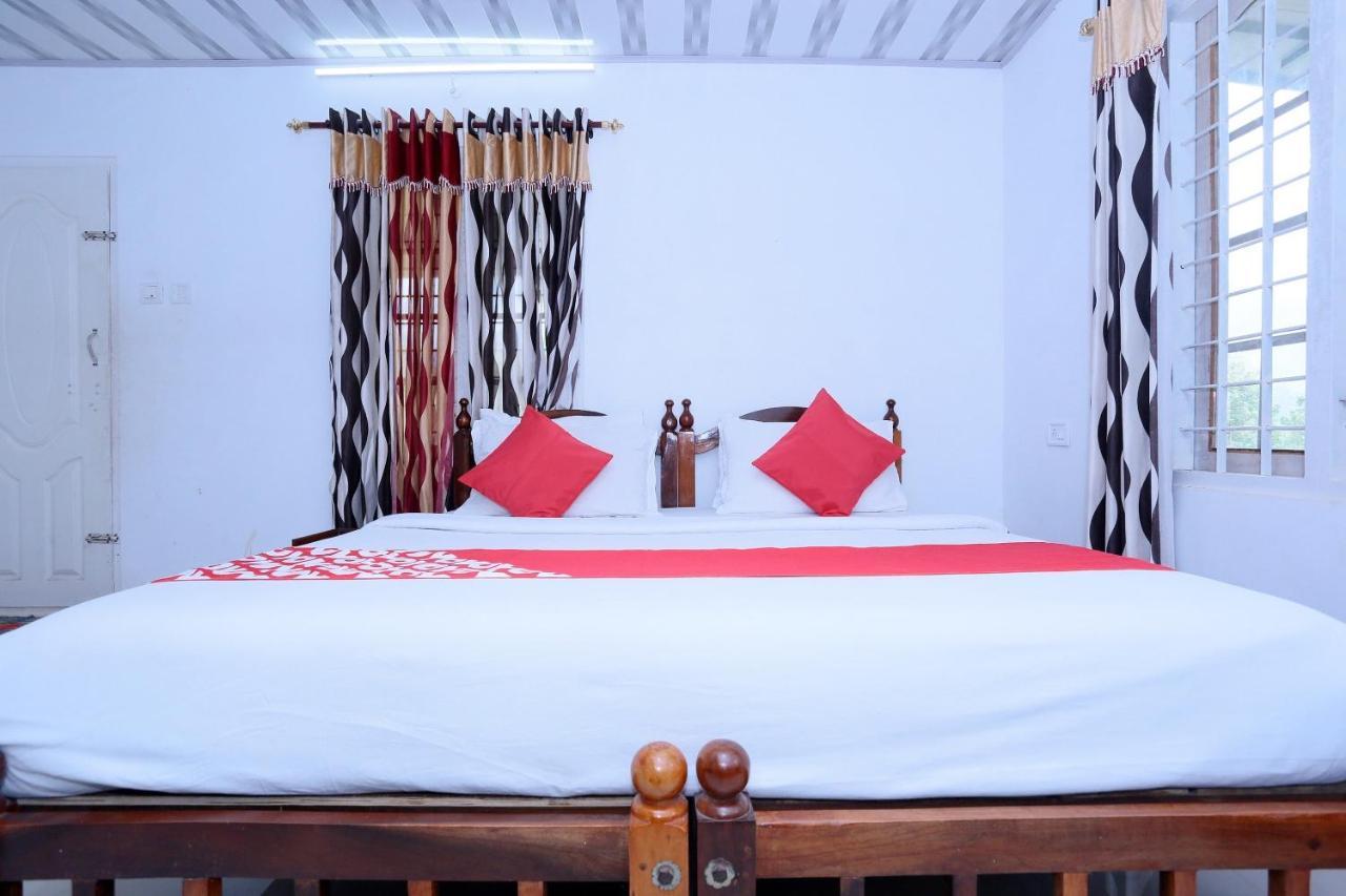 Oyo Flagship Hotel Munnar Kairali Esterno foto