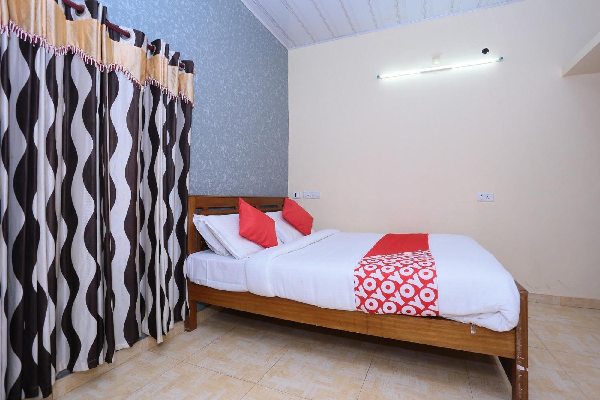 Oyo Flagship Hotel Munnar Kairali Esterno foto